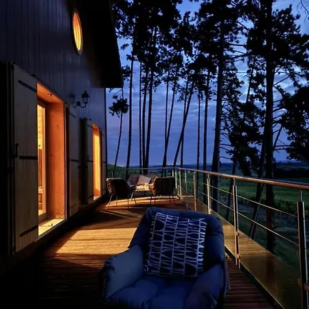 Le Des Pins Sur Les Vignes בקתה Bonneuil (Charente)