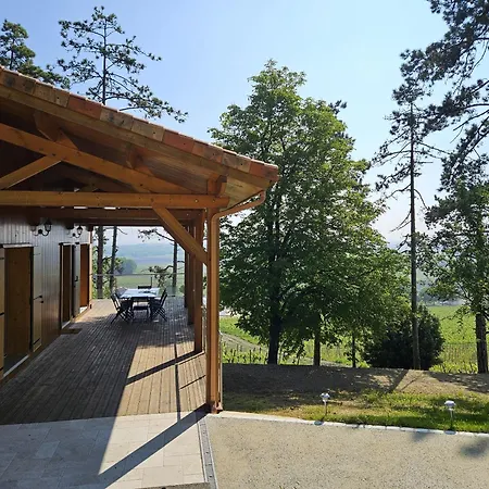 Le Des Pins Sur Les Vignes בקתה *