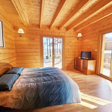 בקתה Le Des Pins Sur Les Vignes Bonneuil (Charente)