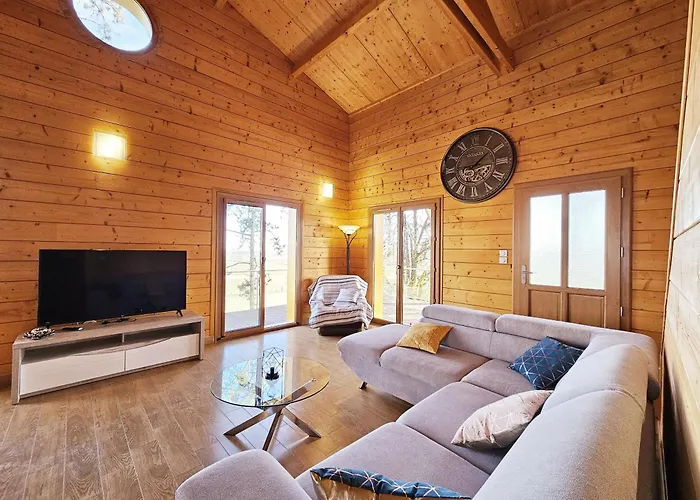 Le Des Pins Sur Les Vignes 木屋