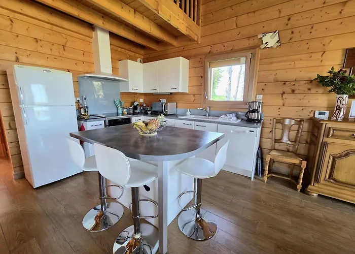 Le Des Pins Sur Les Vignes *